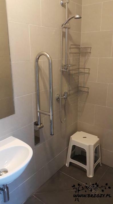 Hotel Pod Brzozami - Pokoj 2-Osobowy Z Udogodnieniami Dla Niepelnosprawnych Ustronie Morskie Exteriér fotografie